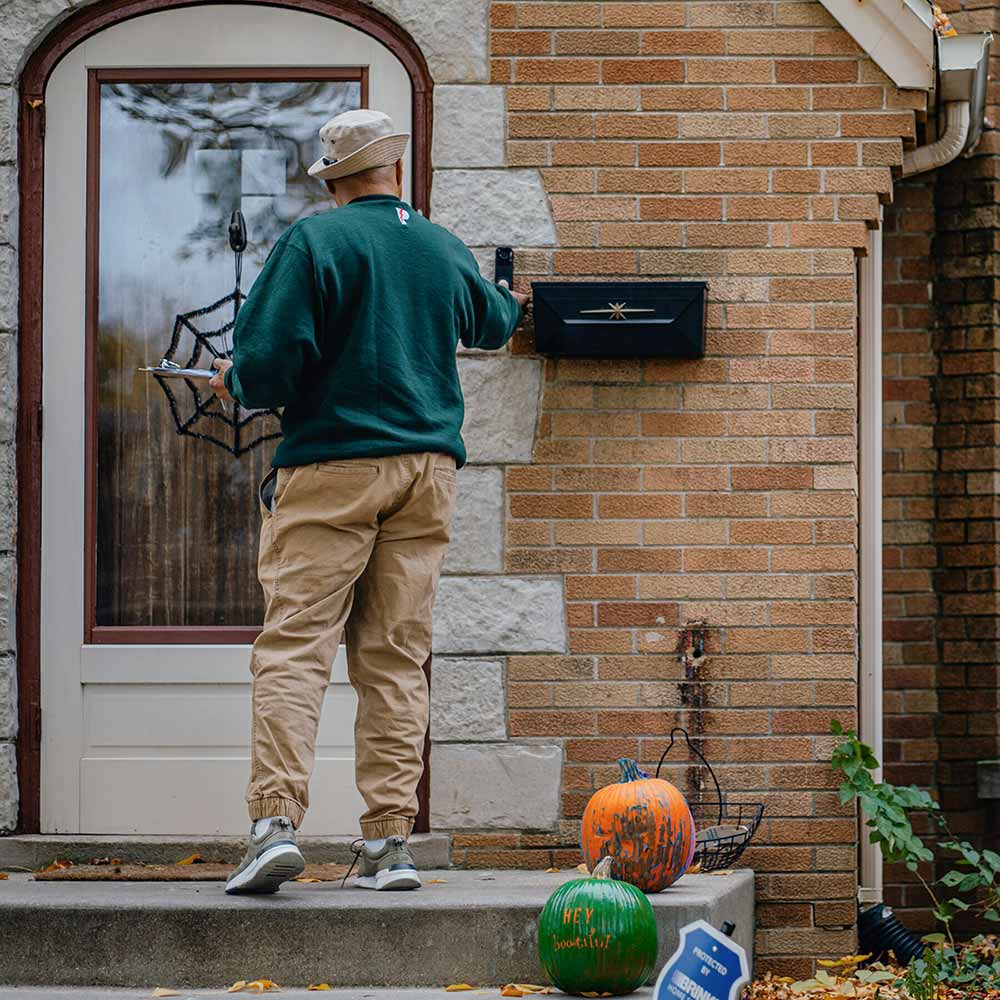 door-knocking Volunteer!